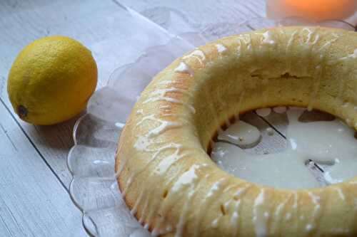 Gâteau au citron, amandes et Petits Suisses