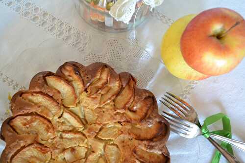 Gâteau aux pommes et au mascarpone