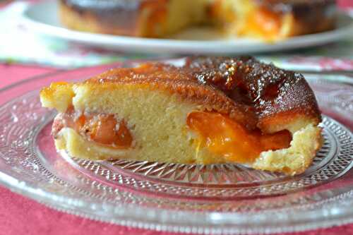 Gâteau renversé aux abricots