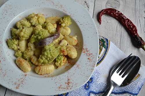 Gnocchi au chou romanesco et anchois