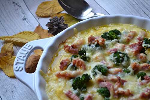 Gratin de polenta aux brocolis lardons et fromage