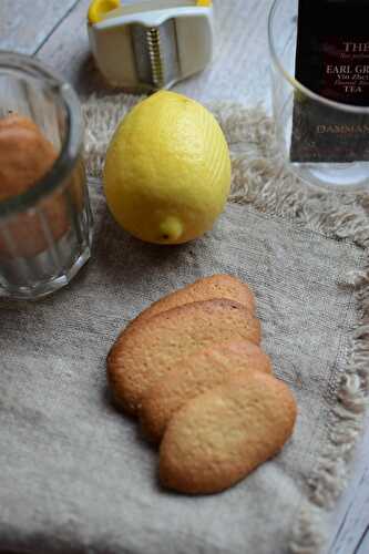 Langues de chat au citron