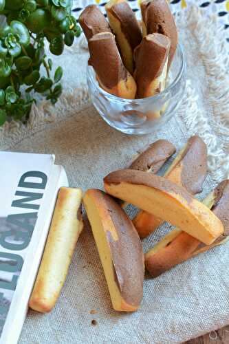 Madeleines longues au cacao