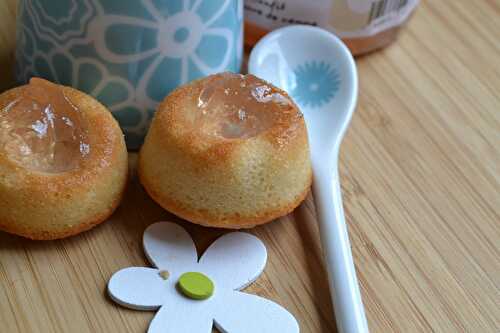 Mini financiers au confit de rose