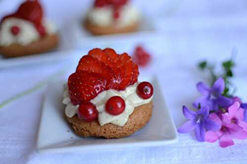 Mini tartelettes fraises pistache Jours Heureux