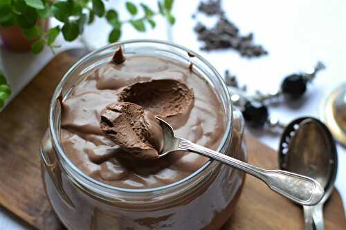 Mousse au chocolat au tofu végan