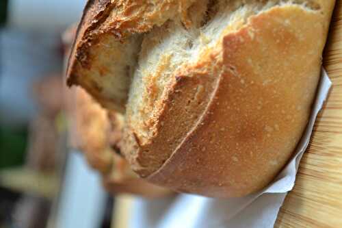 Pain au levain, seigle et miel