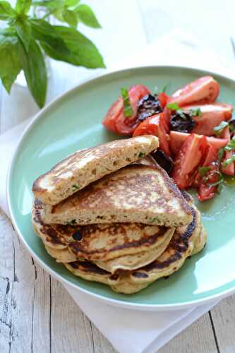 Pancakes parmesan basilic végétarien