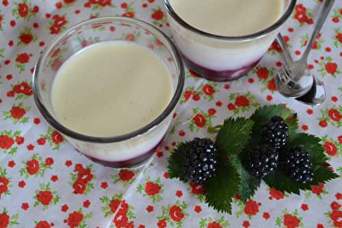 Panna cotta à la mûre