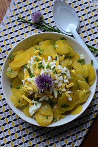 Salade de carottes cuites et oeuf dur