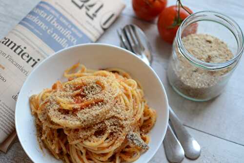 Spaghetti sauce tomates et chapelure