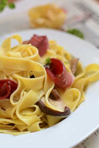 Tagliatelle champignons magret de canard séché Feyel