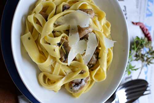 Tagliatelle champignons poivron origan