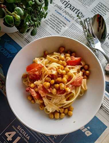 Tagliatelle tomates crème pois chiches végétarien