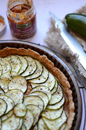 Tarte à la courgette et moutarde au piment d'Espelette Jours Heureux