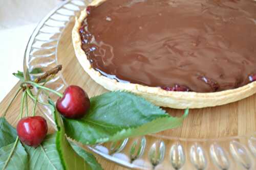 Tarte au chocolat et compotée de cerises