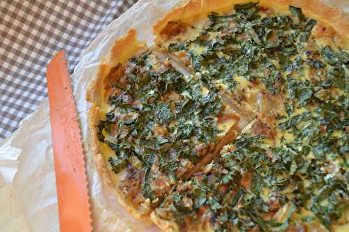 Tarte aux oignons et chou kale