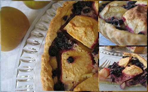 Tarte aux pommes et aux myrtilles
