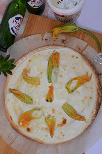 Tarte flambée aux fleurs de courgettes - Traiteur Schneider