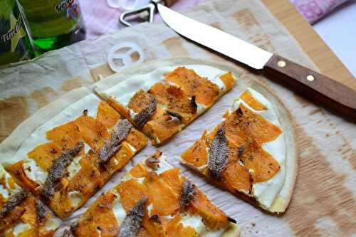 Tarte flambée ricotta courge rôtie et anchois