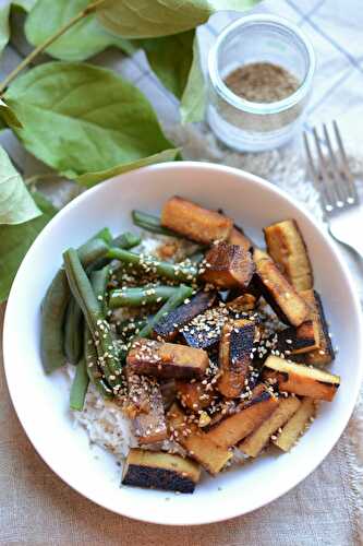 Tofu mariné et grillé végétal