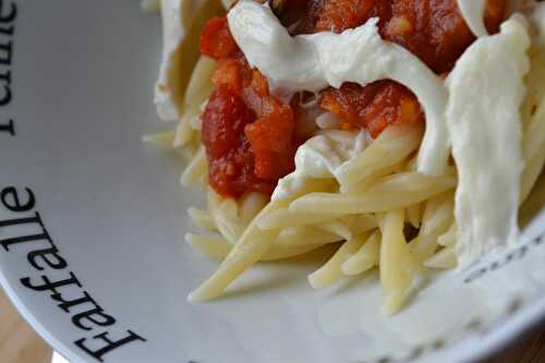 Trofie aux herbes et mozzarella