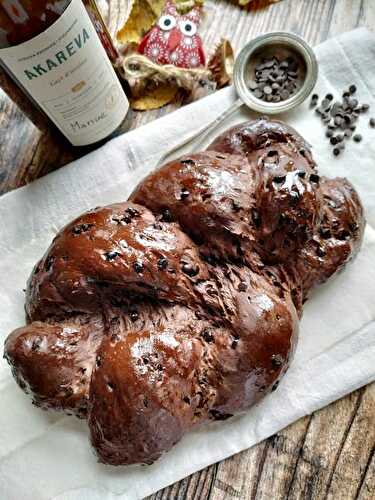 Brioche tressée au lait d'avoine et chocolat