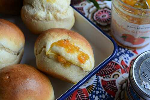 Petites brioches au lait fermenté et confiture de clémentine Jours Heureux