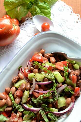 Salade haricots borlotti tomates concombre - facile à faire et rapide