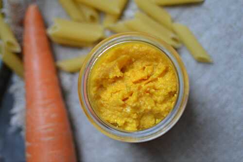 Pâtes et pesto de carottes végétarien