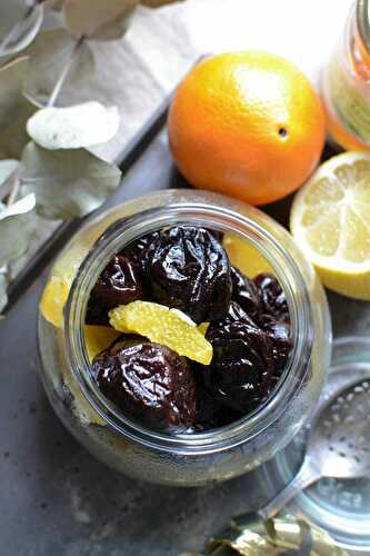 Salade de pruneaux orange et miel végétal