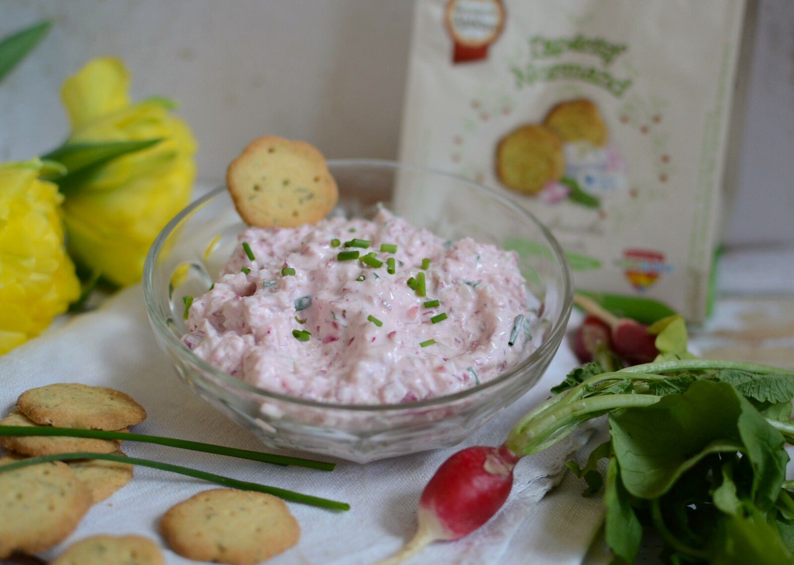 Tartinade radis et biscuits ail ciboulette Jours Heureux #partenariat