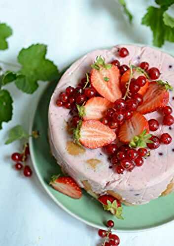 Charlotte fraises groseilles