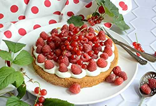 Tarte mascarpone framboises et groseilles