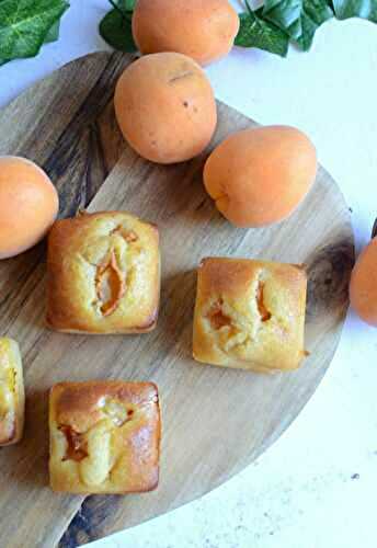 Petits gâteaux au skyr et abricots