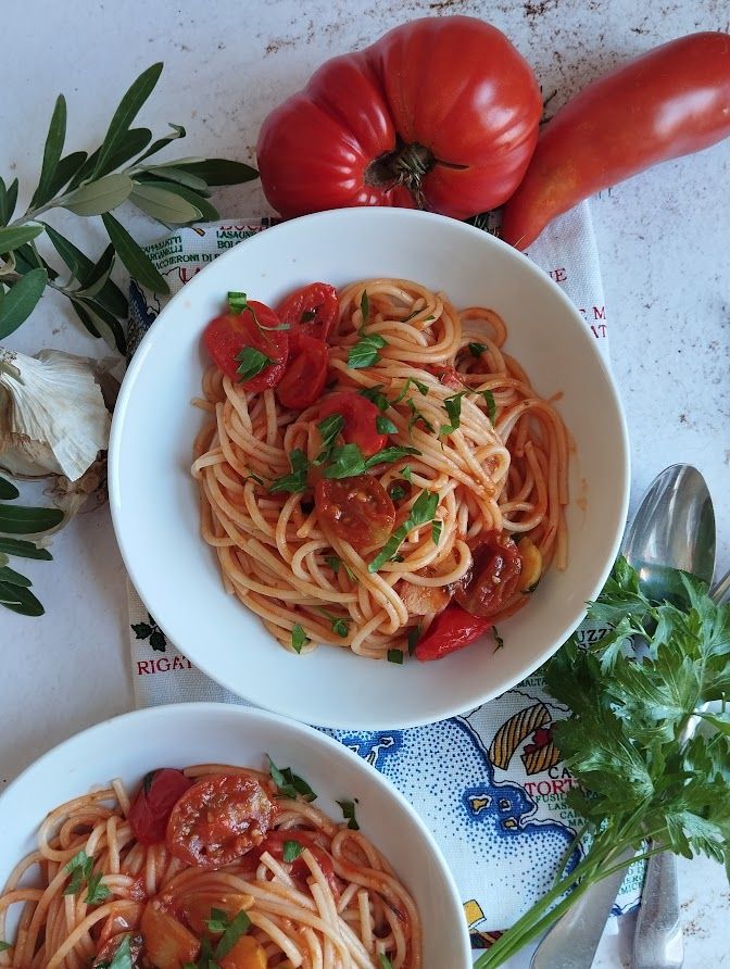 Spaghetti sauce tomates et tomates cerises #végétarien