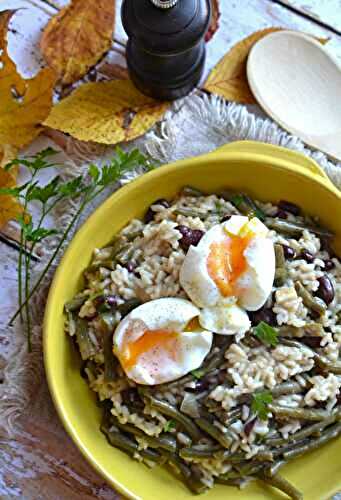 One pan riz haricots verts haricots rouges et oeuf mollet #végétarien