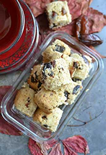 Petits carrées aux flocons d'avoine et fruits secs - James Oliver