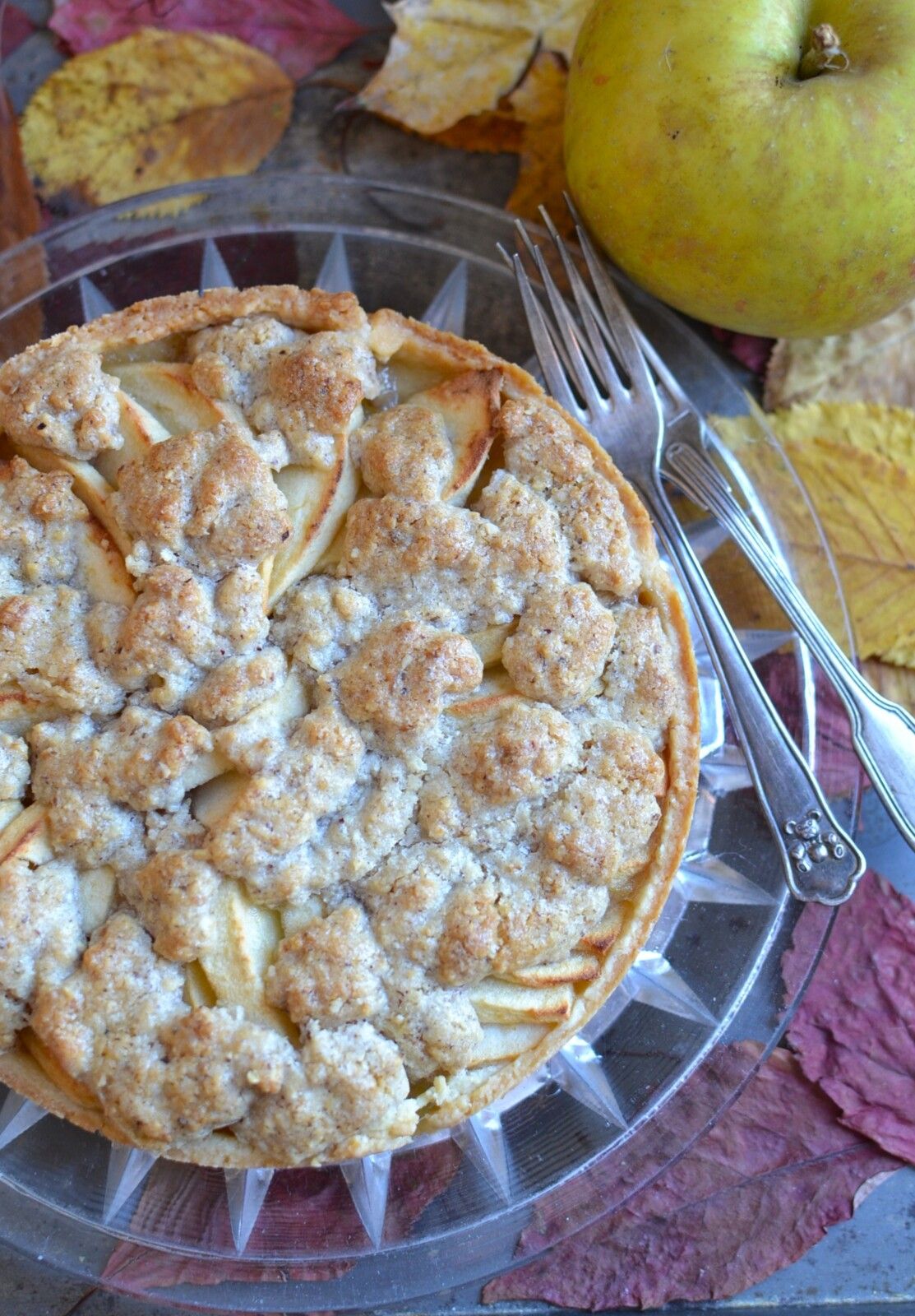 Tarte aux pommes et crumble à la noisette