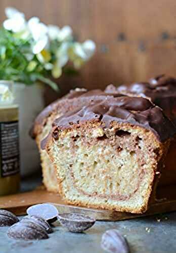 Cake marbré chocolat pistache
