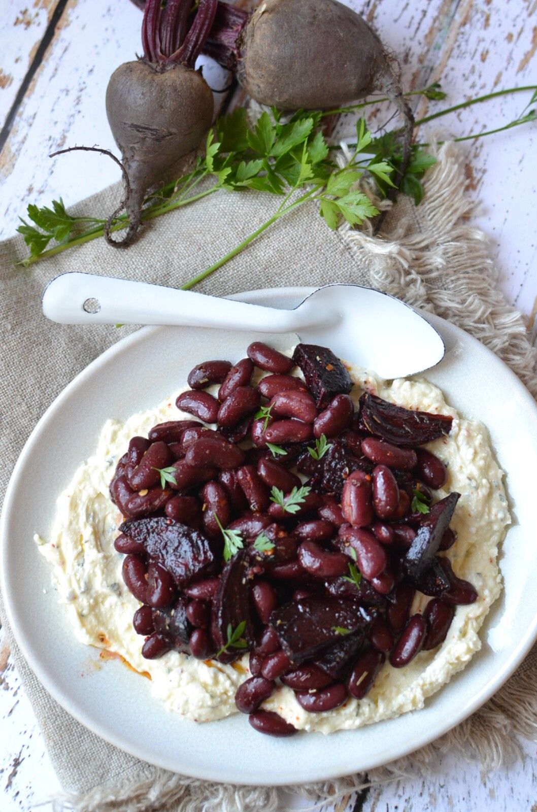 Crème de féta, haricots rouges et betteraves rôties #végétarien