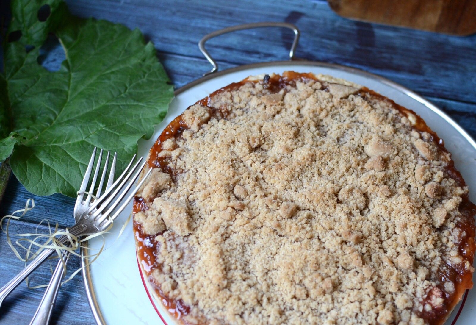 Tarte fraises rhubarbe crumble