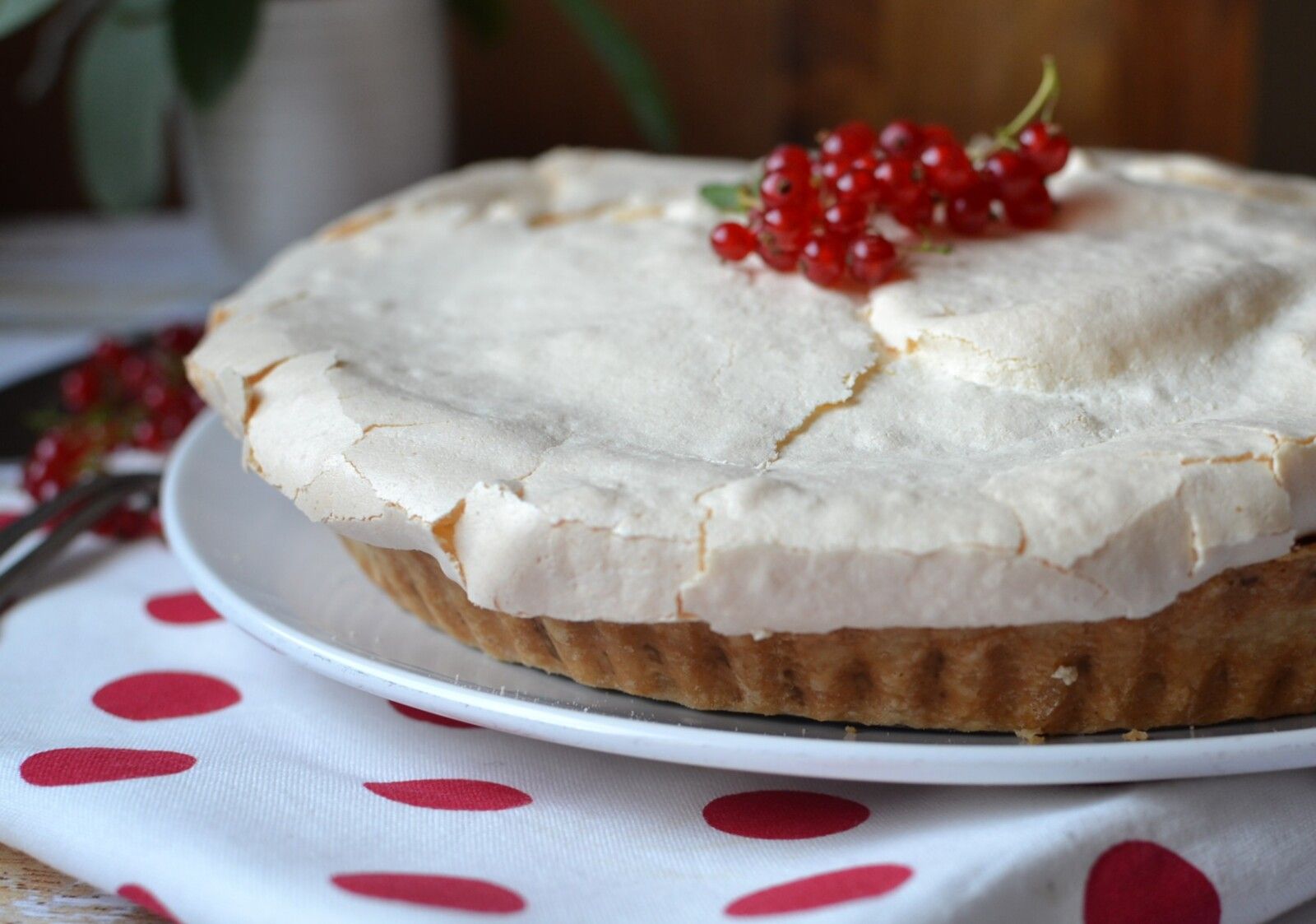 Tarte meringuée à la groseille - mon classique de l'été