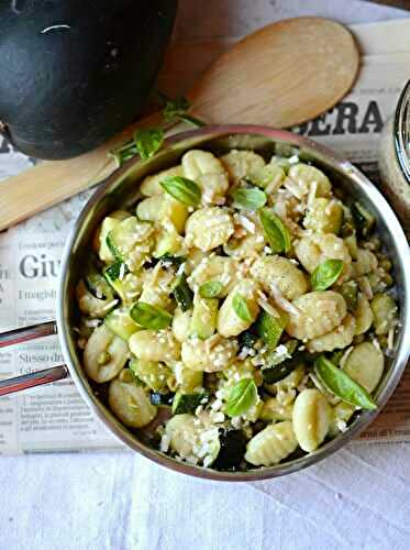 Gnocchi courgettes petits pois et pécorino #végétarien