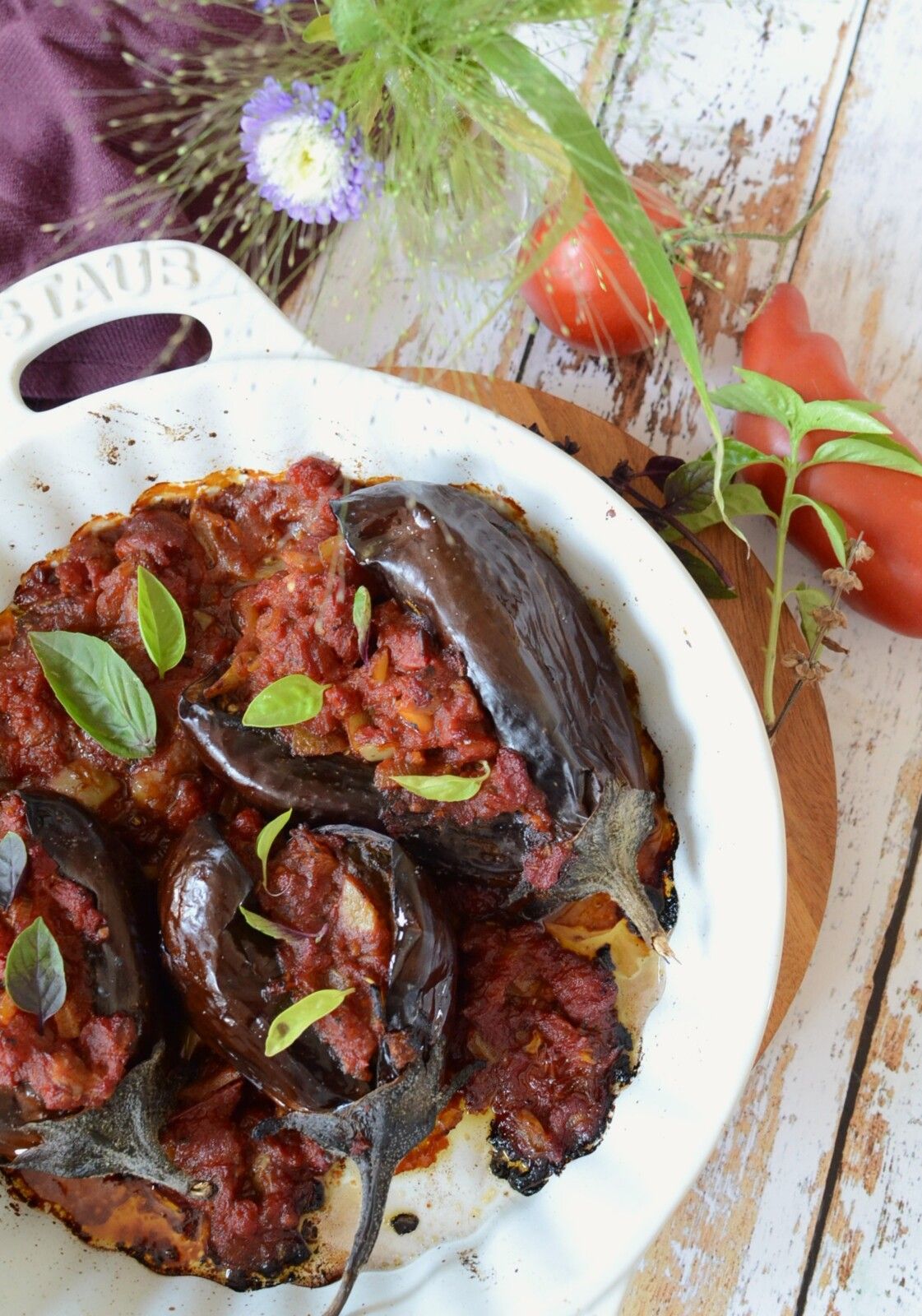 Aubergines farcies de tomates au four #végétarien