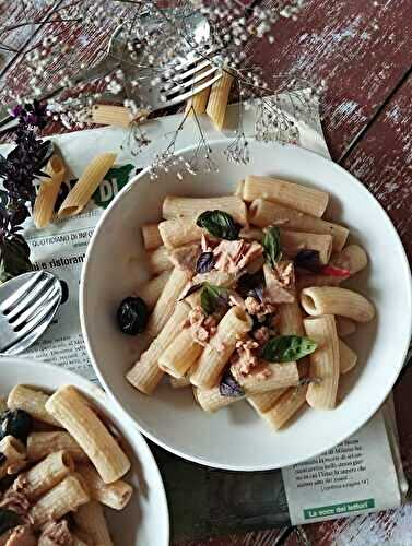 Pâtes sauce au thon crémeuse