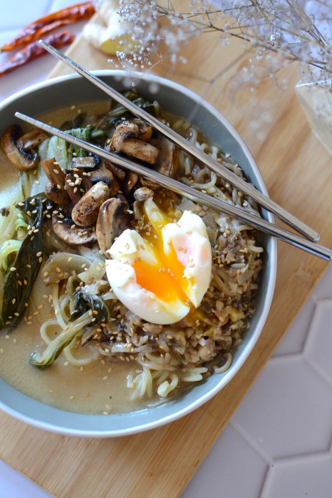Ramen au pack choi et champignons #végétarien