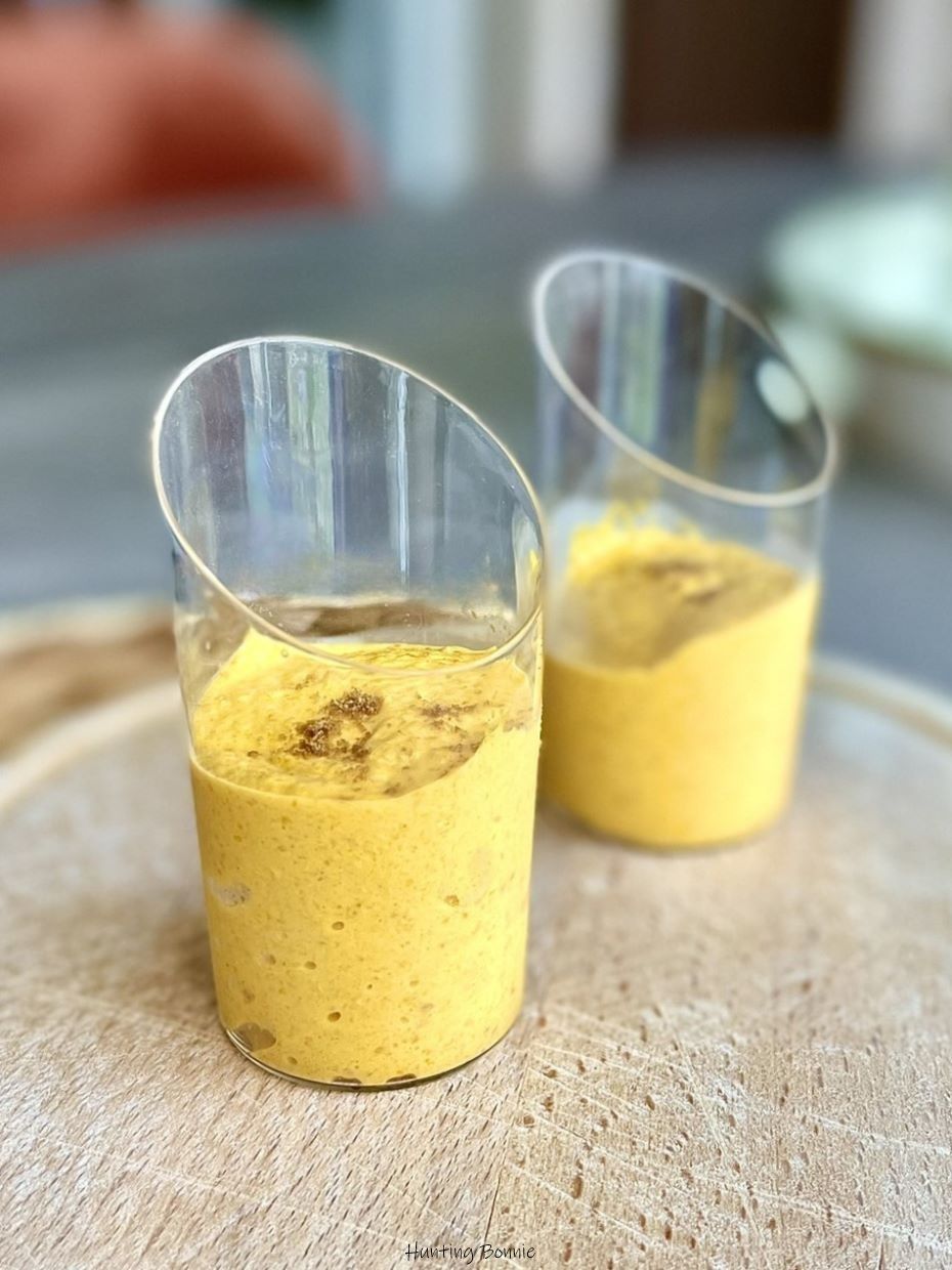 Crème de carottes rôties au cumin, miel et sésame