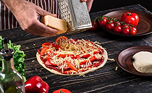 Pizza maison fromage - Idées Repas