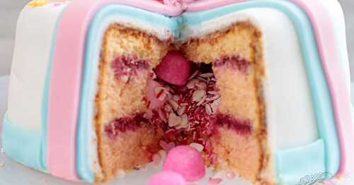 Fille ou garçon ? Le pinata cake qui révèle le sexe du bébé ! Baby shower cake